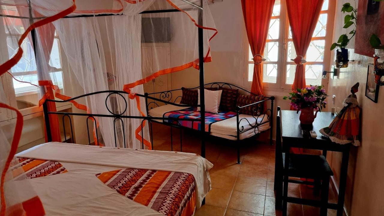 Gorée Chez Coumbis B&B 외부 사진